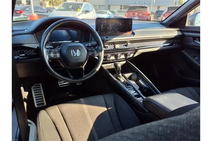$26996 : Honda Accord Hybrid 2024 Spo image 8