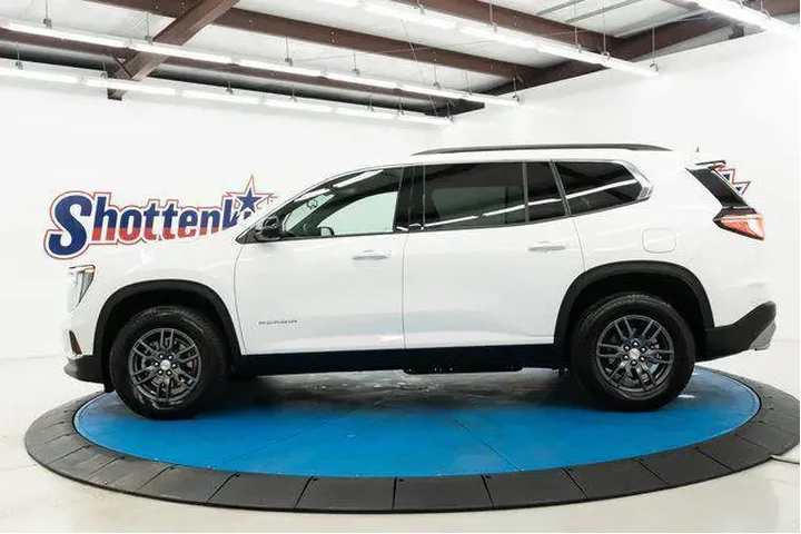 $33760 : GMC Acadia 2025 Elevation 4d image 6