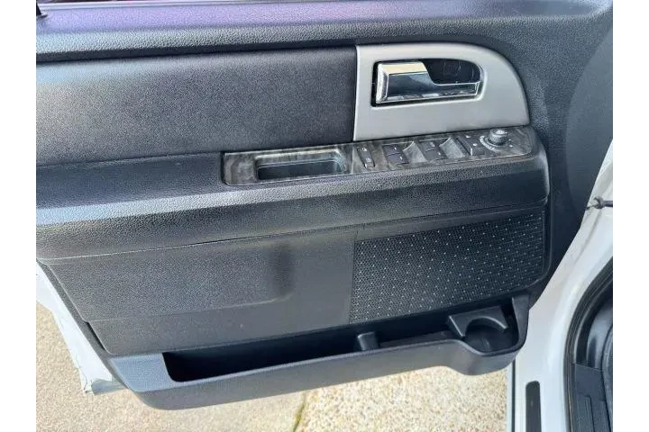 $8900 : Ford Expedition 2015 4x4 Lim image 9