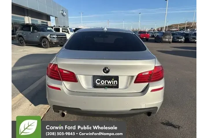 $8500 : BMW 5 Series 2015 AWD 535i x image 4