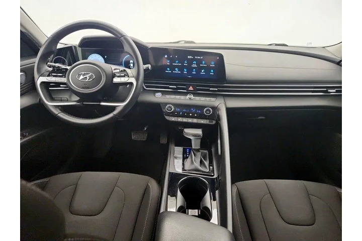 $19998 : Hyundai ELANTRA 2023 SEL 4dr image 9