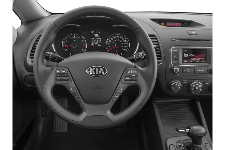 $7226 : Kia Forte 2016 LX 4dr Sedan image 6