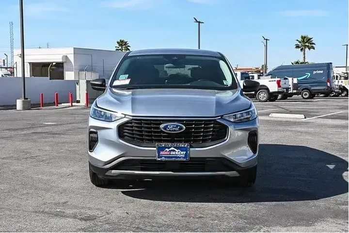 $21788 : Ford Escape 2023 Active 4dr image 2