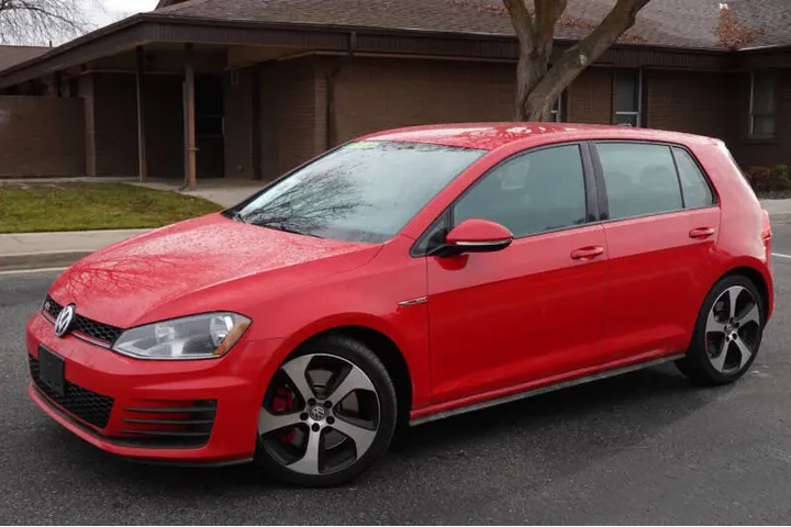 $14992 : 2016 Golf GTI S image 1