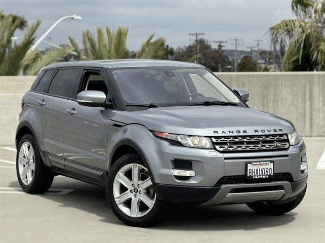 $13600 : 2013 Land Rover Range Rover E image 4