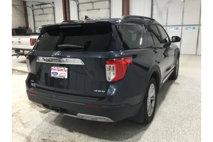 $28900 : Ford Explorer 2022 AWD XLT 4 image 7