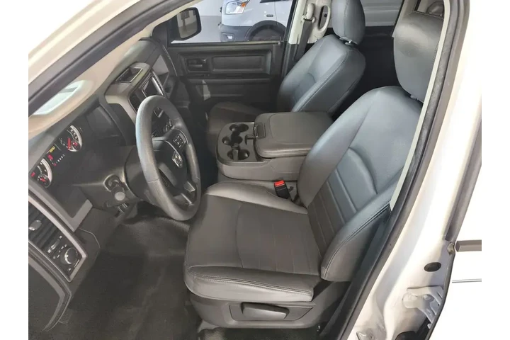 $19500 : Ram 1500 Classic 2019 4x2 Tr image 4