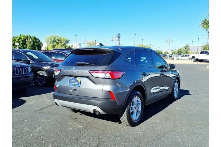 $16858 : Ford Escape 2022 S 4dr SUV image 6