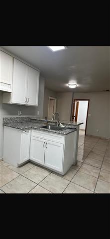 $1800 : MONTEBELLO CA image 3