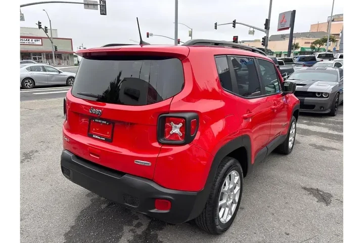 $18388 : Jeep Renegade 2022 4x4 (Red) image 7