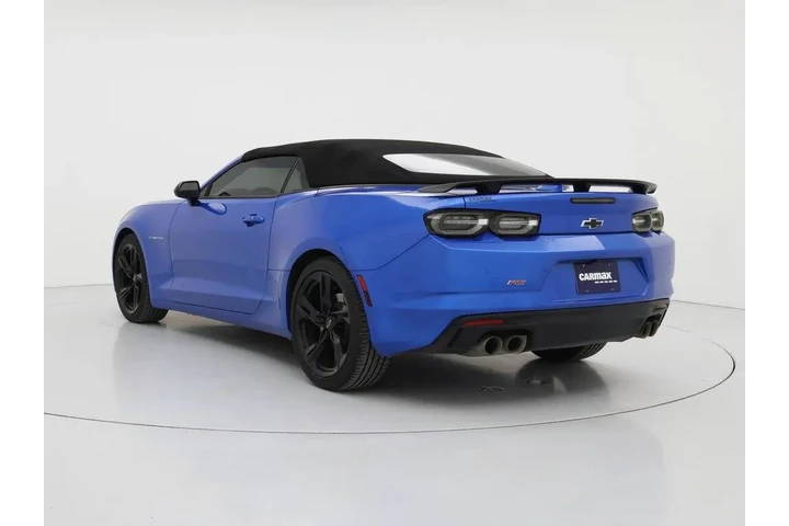 $39998 : Chevrolet Camaro 2024 LT 2dr image 2