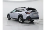 $26998 : Subaru Outback 2023 AWD Limi thumbnail