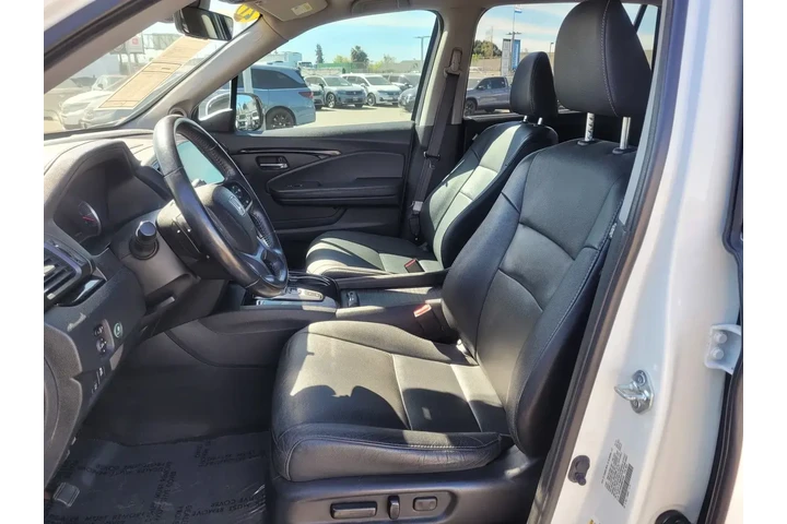 $26988 : Honda Pilot 2021 AWD Touring image 10