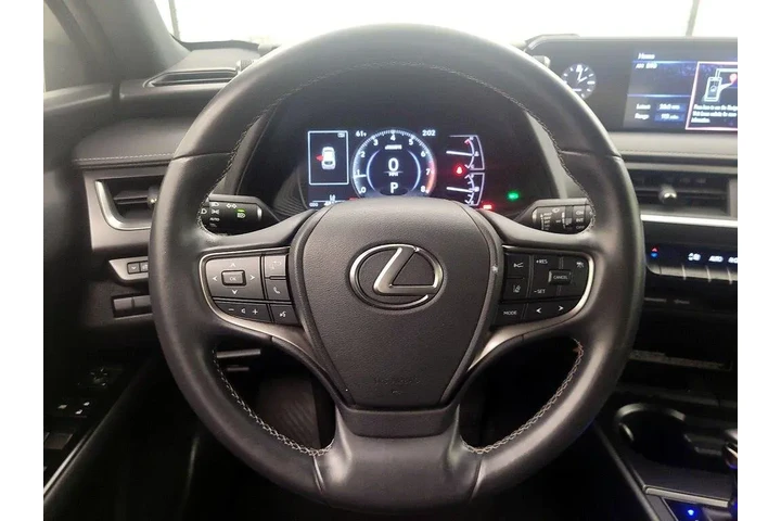 $25998 : Lexus UX 200 2022 4dr Crosso image 10