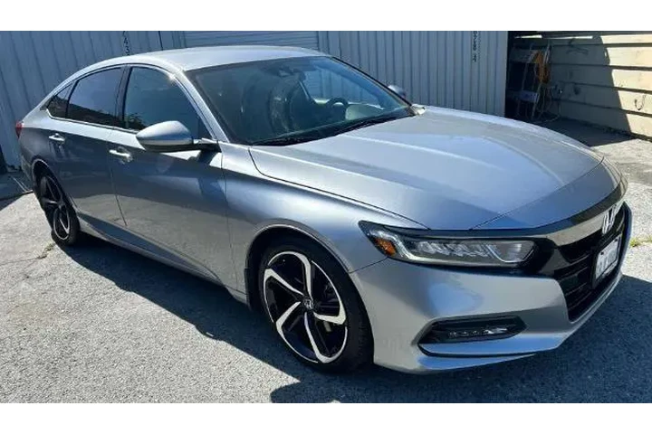 $22000 : Honda Accord 2018 Sport 4dr image 2