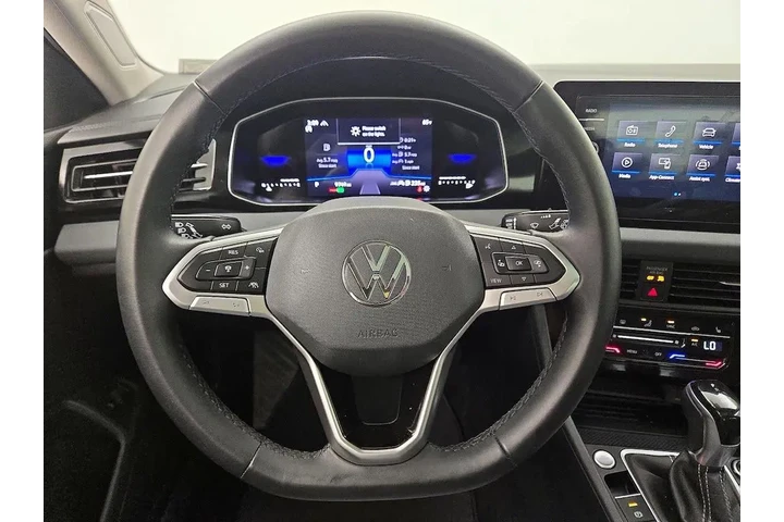 $22998 : Volkswagen Jetta 2025 SE 4dr image 10