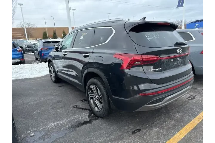 $24031 : Hyundai SANTA FE 2023 AWD SE image 5