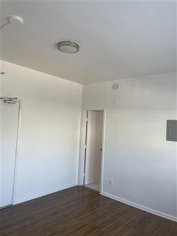 $1525 : 1416 Olympic Blvd, Los Angeles image 1