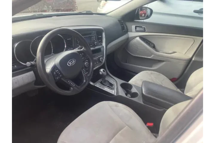 $7550 : 2013 Optima LX image 8