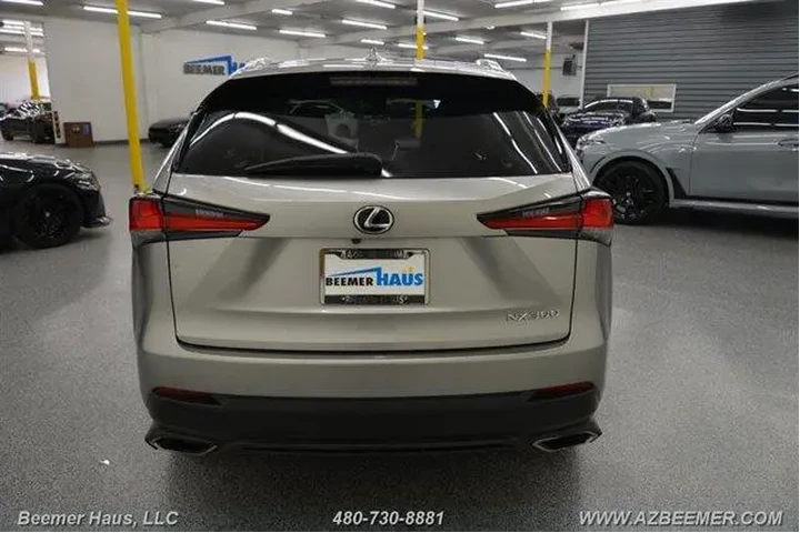$27998 : Lexus NX 300 2020 AWD 4dr Cr image 10