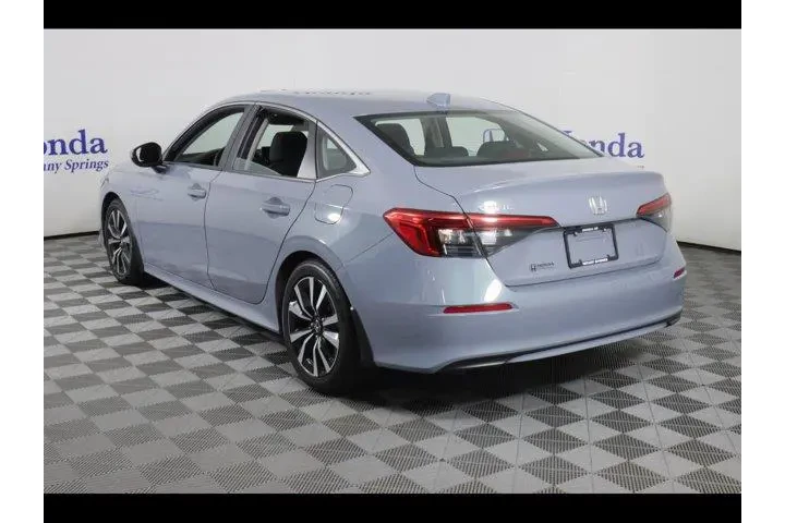 $26875 : Honda Civic 2024 EX 4dr Seda image 5