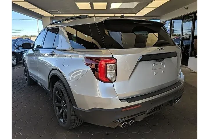 $35325 : Ford Explorer 2021 AWD ST 4d image 7