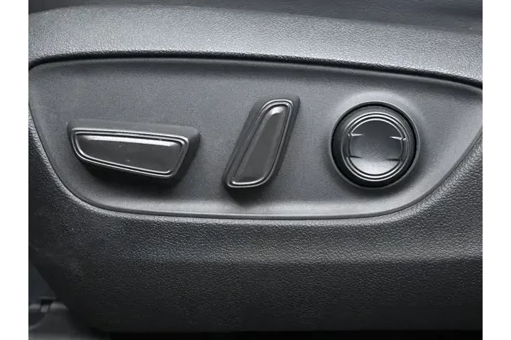 $24995 : Toyota RAV4 Hybrid 2021 AWD image 6