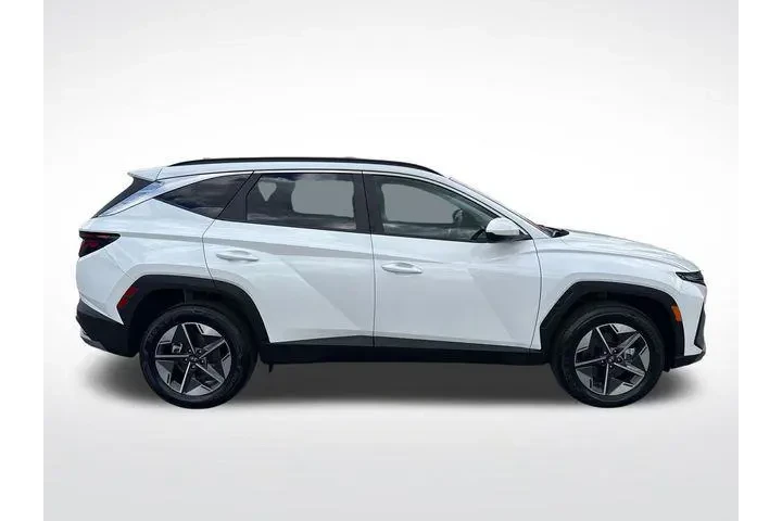 $26365 : Hyundai TUCSON 2025 AWD SEL image 6