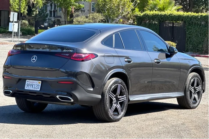 Mercedes-Benz GLC 2024 AWD G image 3