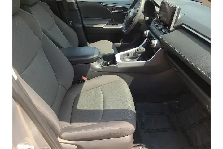 $28824 : Toyota RAV4 2024 AWD XLE 4dr image 10