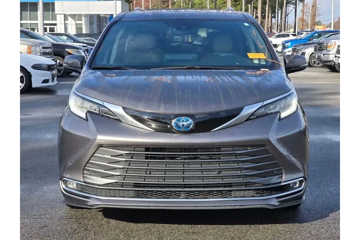 $34991 : Toyota Sienna 2022 Limited 7 image 8