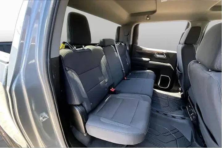 $39145 : Chevrolet Silverado 1500 202 image 2