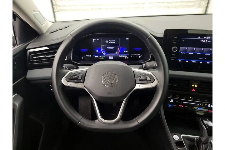 $22998 : Volkswagen Jetta 2025 SE 4dr image 10