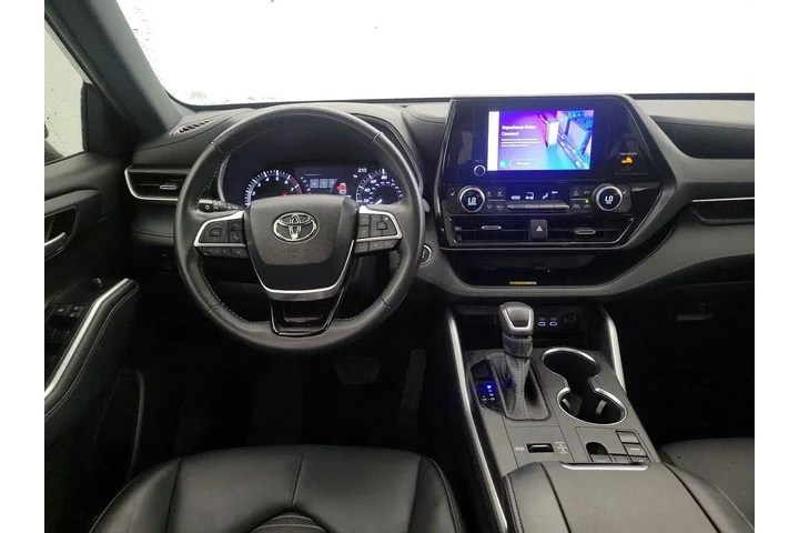 $32998 : Toyota Highlander 2023 XSE 4 image 10