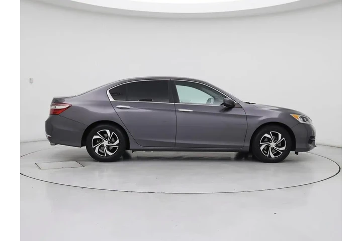 $18998 : Honda Accord 2017 LX 4dr Sed image 7