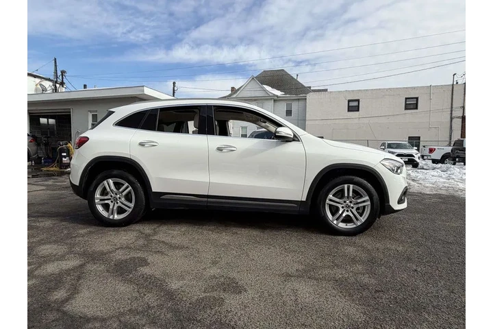 $30616 : Mercedes-Benz GLA 2023 AWD G image 8