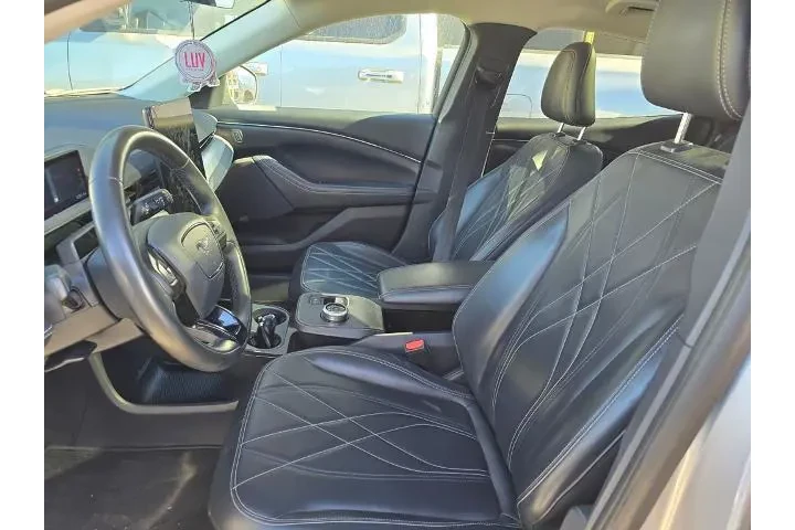 $20900 : Ford Mustang Mach-E 2021 Cal image 8