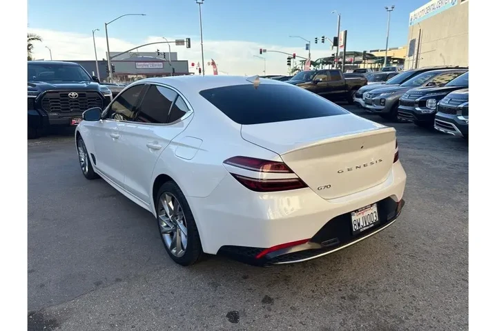 $23388 : Genesis G70 2022 2.0T 4dr Se image 5