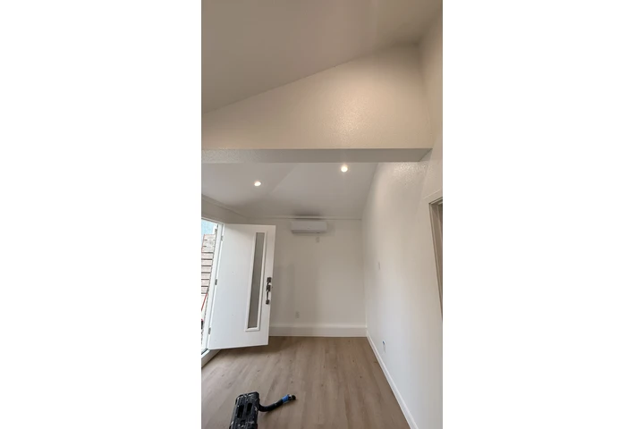 $2000 : ADU DE 1 RECÁMARA / 1 BAÑO image 7