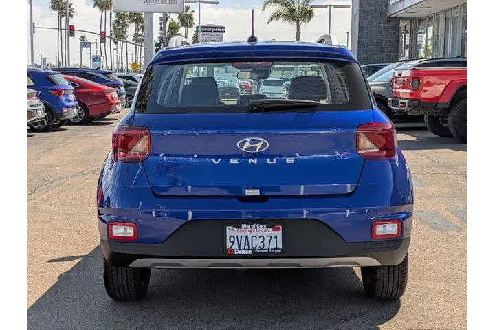 $22777 : Hyundai VENUE 2025 Limited 4 image 3