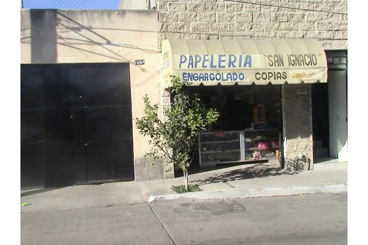 PAPELERIA SAN IGNACIO VENDE image 2