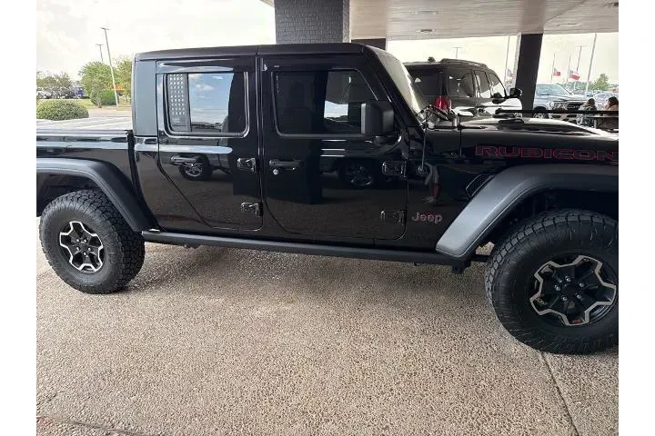 $37928 : Jeep Gladiator 2023 4x4 Rubi image 3