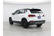 $25998 : Volkswagen Taos 2024 AWD SE thumbnail