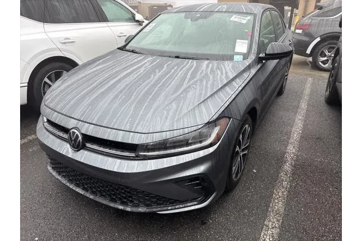 $17995 : Volkswagen Jetta 2025 Sport image 1