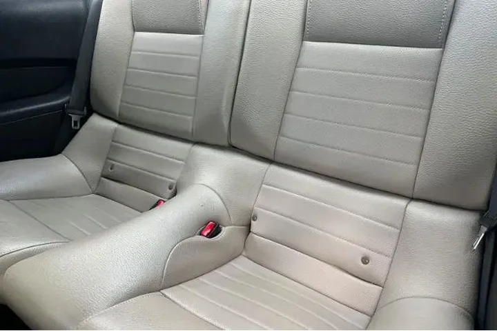 $9995 : Ford Mustang 2012 V6 2dr Fas image 4