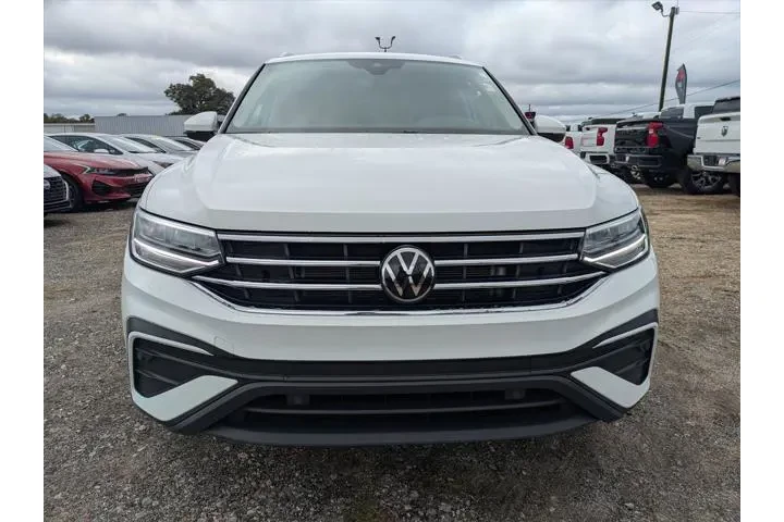 $23843 : Volkswagen Tiguan 2024 Wolfs image 8