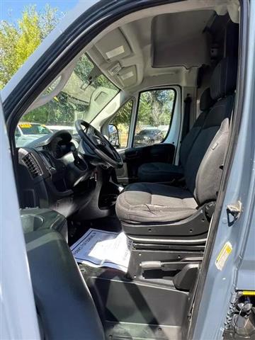 $16850 : 2018 RAM PROMASTER CARGO VAN image 7