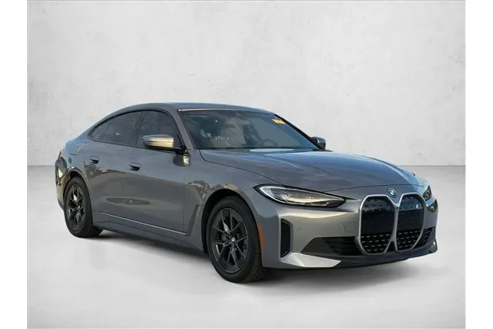 $30897 : BMW i4 2023 eDrive35 Gran Co image 3