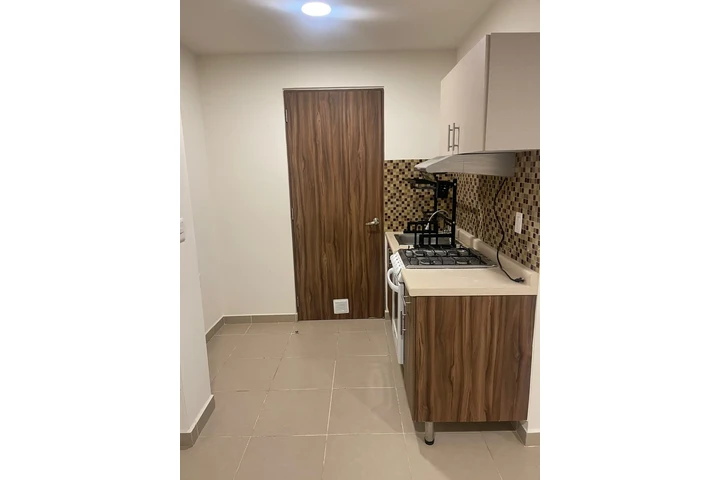 $12600 : Hermoso Departamento en Renta image 6