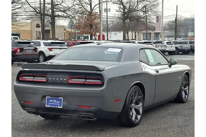 $25995 : Dodge Challenger 2019 R/T 2d image 6